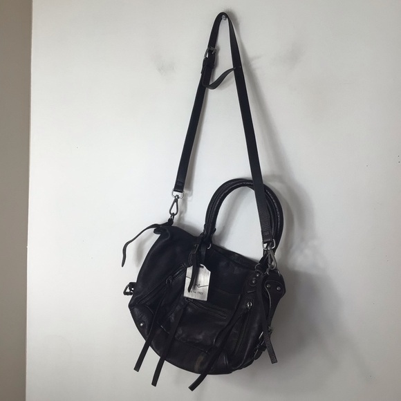 We the Free People Stylish Black Leather Shoulder Bag - Picture 2 of 4